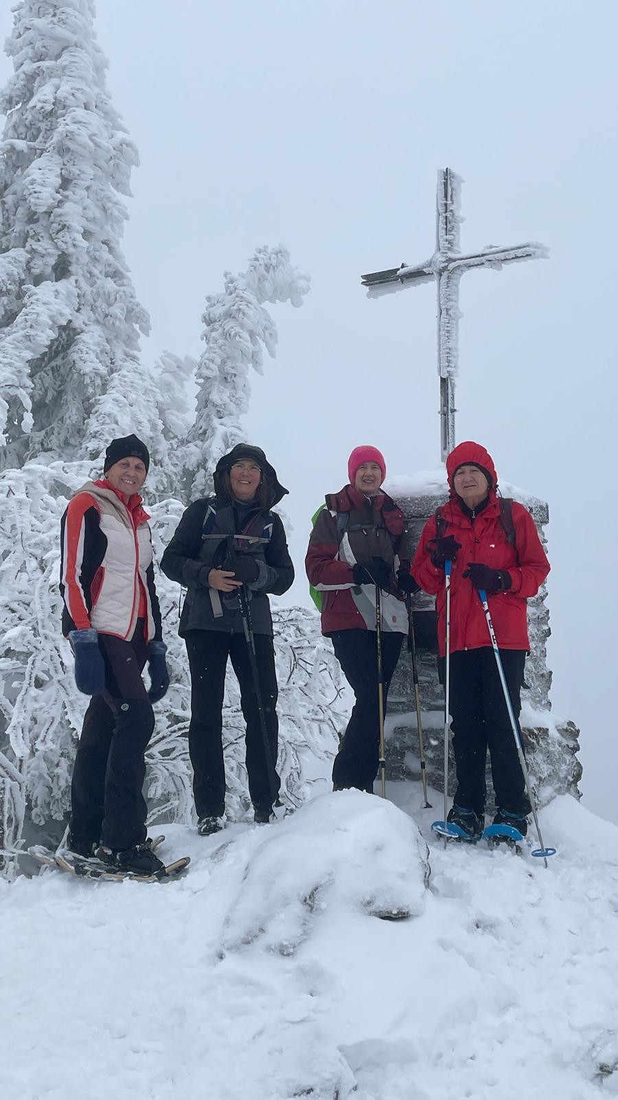 Gipfelfreude nach den Strapazen (Foto Marita Schiller)